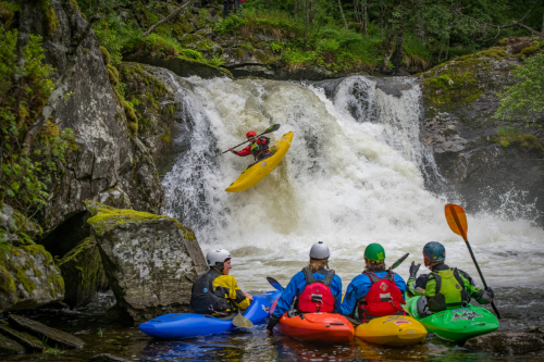 Gravity Well kayakers